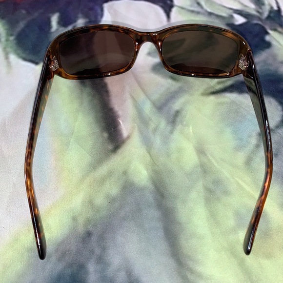 5/$20 Sunglasses Women’s EUC - Picture 3 of 3